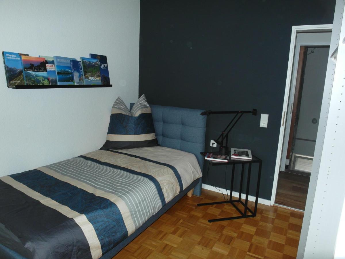 Appartement Region Esslingen - Nähe Messe - Flughafen - Stuttgart - Wohnen und Arbeiten auf Zeit in 120m2 Wohlfühlatmosphäre - ab 3 Übernachtungen - geeignet für 4 Personen - Beistellbett möglich - Kinder und Tiere willkommen - Garage für e-bikes Altbach Exterior foto